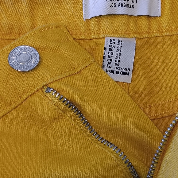 FOREVER 21 MINI SHORTS - Picture 2 of 4